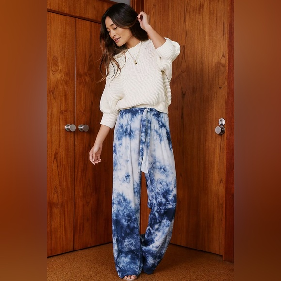 Anthropologie Pants - Anthropologie Cloth & Stone Venice Navy and White Tie-Dye Wide Leg Pants